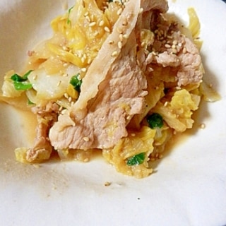 白菜とニラと薄切り豚肉の味噌炒め